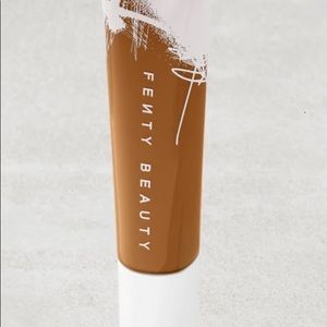 Fenty Beauty-Pro Filt’r Hydrating Longwear Foundation